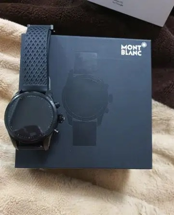 mont blanc smart watch original used with the guarenty