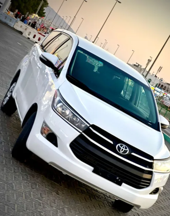 Toyota innova
