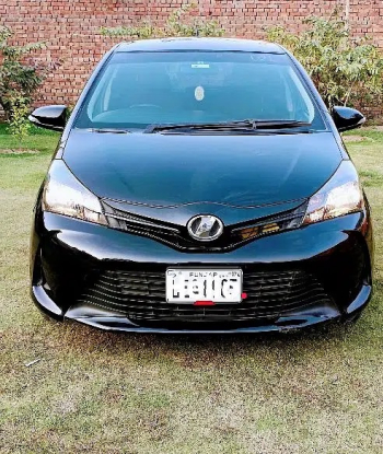 Toyota vitz 14/17