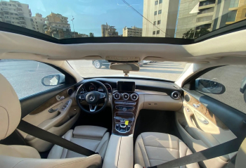 C300 2017 2wheel drive بيع او مقايضة