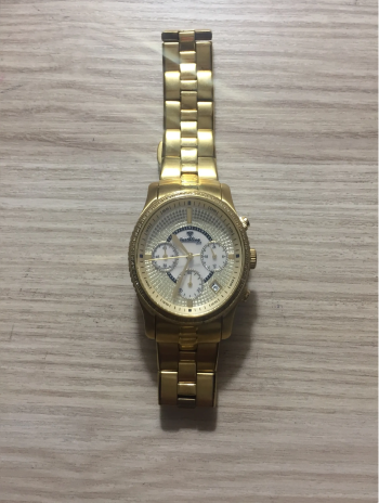 ساعة ياباني دهبي