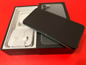 iPhone 11 Pro Max 256gb midnight green