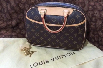Louis Vuitton Trouville - Monogram Canvas for sale in Miami, Florida