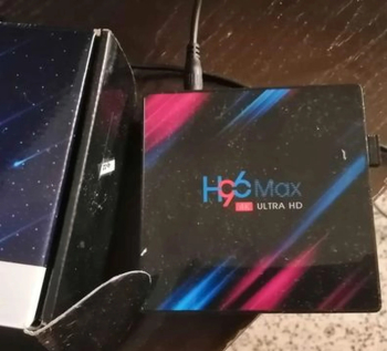 Android box 4GB ram 32GB storage for sale with rechargable keyboard