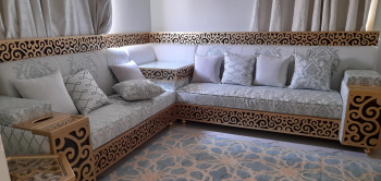 جلسة مغربية للبيع