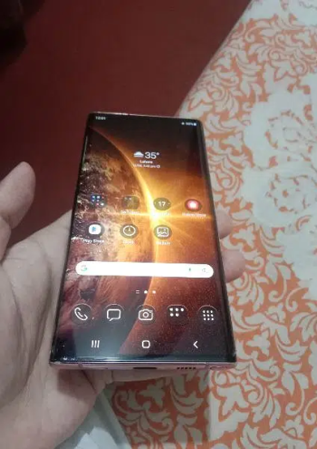 Samsung Note 10 (5G) 10/10 condition