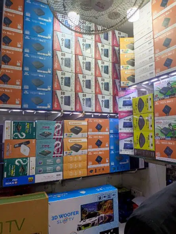 AR electronics led lcd tv repair for Home service All Karachi