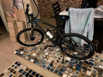 دراجة هوائية صخرية للمحترفين