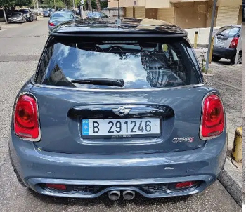 Like new 2 door Mini Cooper-2017