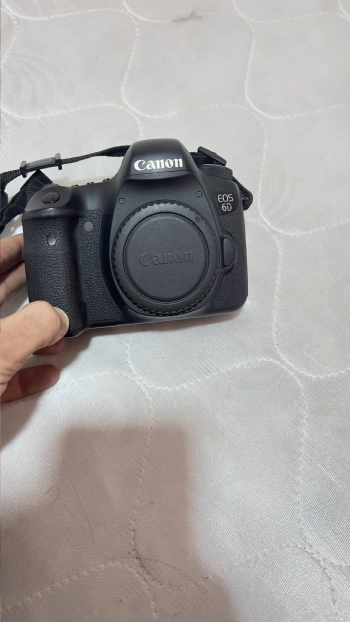 Canon 6D Full Frame Body with Lens and Equipment