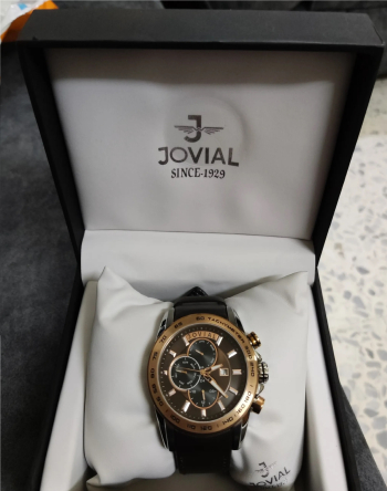 ساعة جوفيال