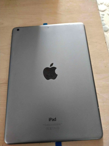 Apple Ipad air A1474 1st Generation 16gb wifi Tablet
