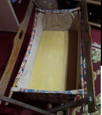 سرير اطفال هزاز اثري