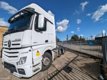 Mercedes Actros for Rent
