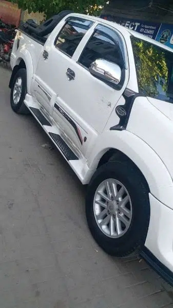 rent a car rawalpindi / rawalpindi rent a car / toyota corolla / civic