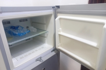 ثلاجة حالة جيدة جدا