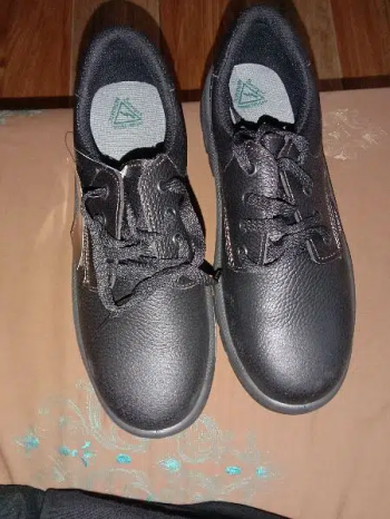 Safety Shoes