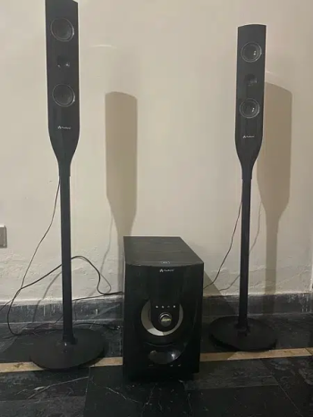 Audionic speaker Reborn 95