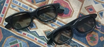 3d glasses