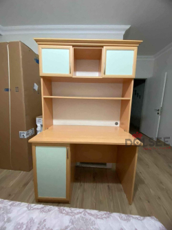 Computer desk