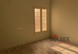 For rent three apartments in Obhur Al Janoubia