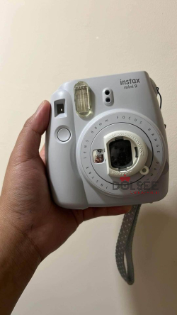 Fujifilm Instax Mini 9