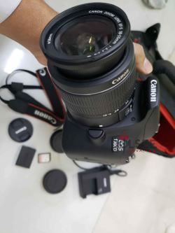 Canon 10by10 condition have wifi options model is canon 1300d