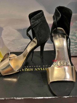 Sandal size 41 -black and gold