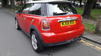 mini COOpER WITH FULL LEATHER INTERIOR.