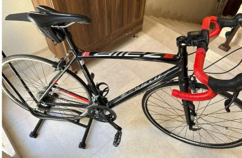 Specialized Buke fully carbon for only 755$ like new