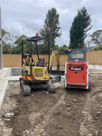 Mini excavator & Operator 1.7t Hire