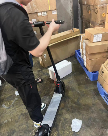 ELECTRIC SCOOTER FOR ADULTS RND-M1