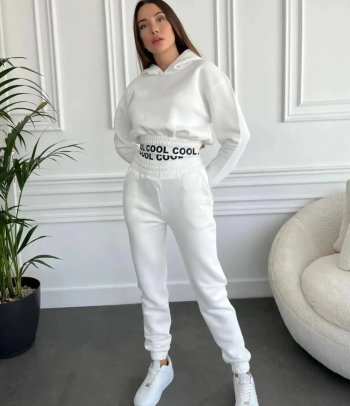 طقم نسائي شتوي