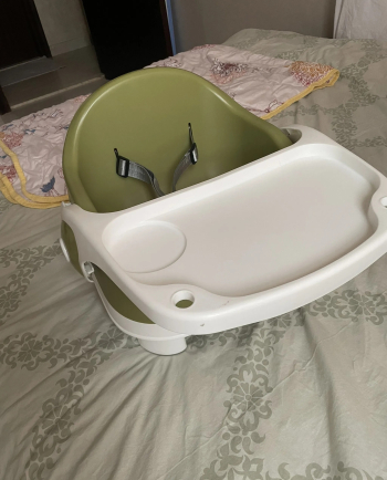 كرسي طعام اطفال