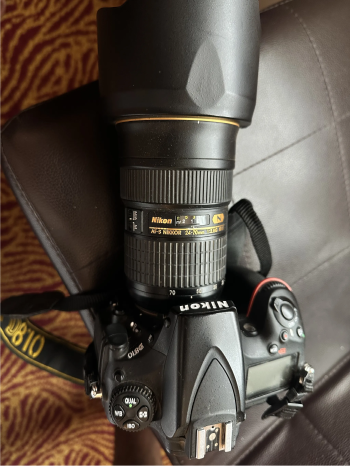Nikon d810 with lens 24-70