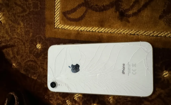 ايفون XR 256 80%