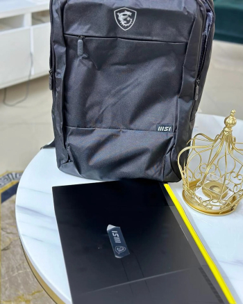 للبيع Gaming laptop جديد غير مستخدم بسعر 7500 درهم ، قابل للتفاوض. للتواصل