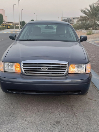 فورد كراون فيكتوريا