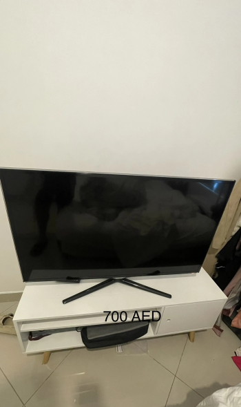Tv screen + ikea under table for sale