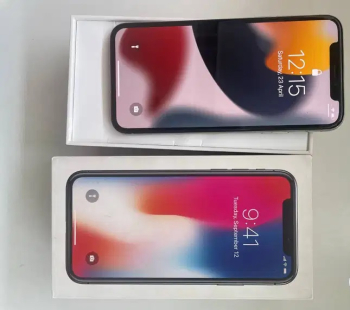 Apple iPhone X 64 GB Silver.