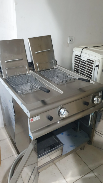 Baron Gas Deep Fryer, Made In Italy - Brand New