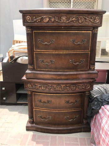 Room set includes drawers and bed