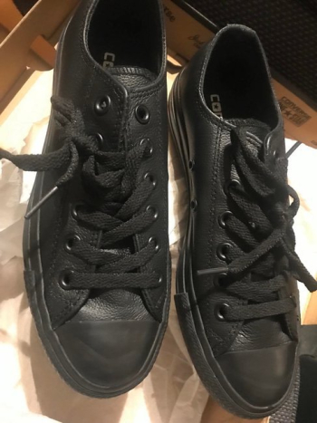 New Converse Leather Chuck Taylor Classic All Star Lo OX Hi Tops Trainers Sz 5