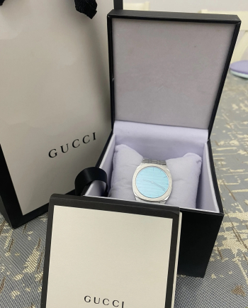 Brand new Gucci Watch for sale