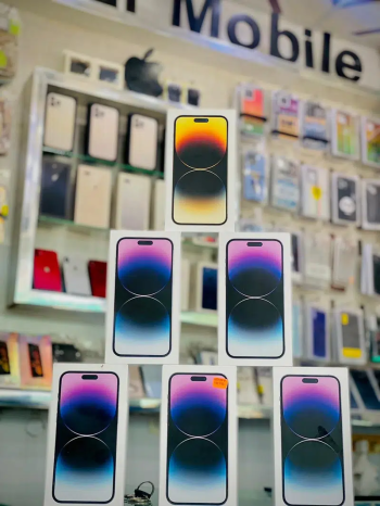 Iphone OnePlus Stock available with 7 days backup all stock available