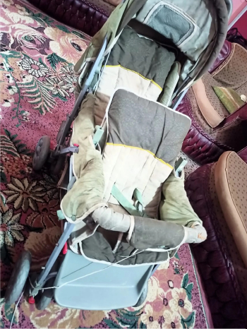 عربيه اطفال وبتتفرد تكون سرير استعمال بسيط