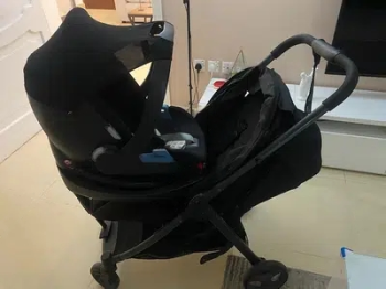 Excellent Condition MAMA’s and PAPA’s Stroller + Car Seat