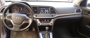 Hyundai Elantra 2018