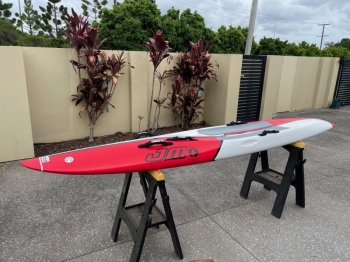 JM Paddleboards - 75 kg carbon racing board with cover