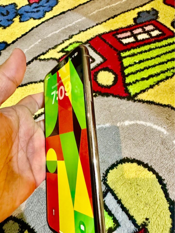 iPhone 11Pro Max 256GB Gold With All accessories